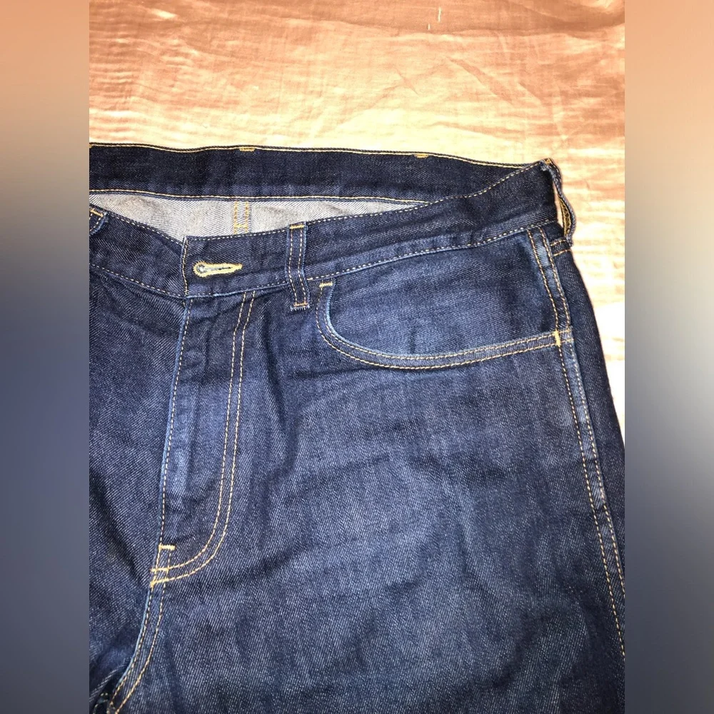 Gucci Men's Navy Jeans with Tiger Detail - Picture 7 of 13